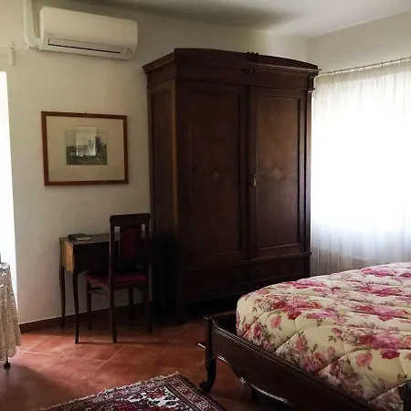 Borgo Della Rocca * Монтемурло