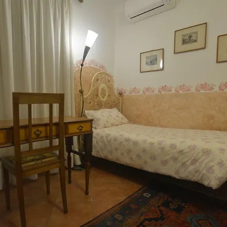Borgo Della Rocca 몬테무를로
