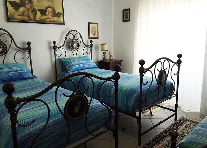 Borgo Della Rocca Bed & Breakfast *